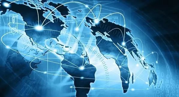 互联网下半场 信息浮游中的自信重塑